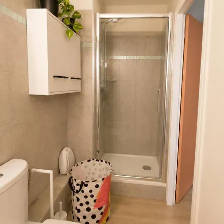 Motte - Double 4-5p - à Pied - Parking Privé - Terrasse Apartamento